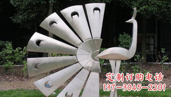 保定不锈钢孔雀雕塑—景观中的瑰宝