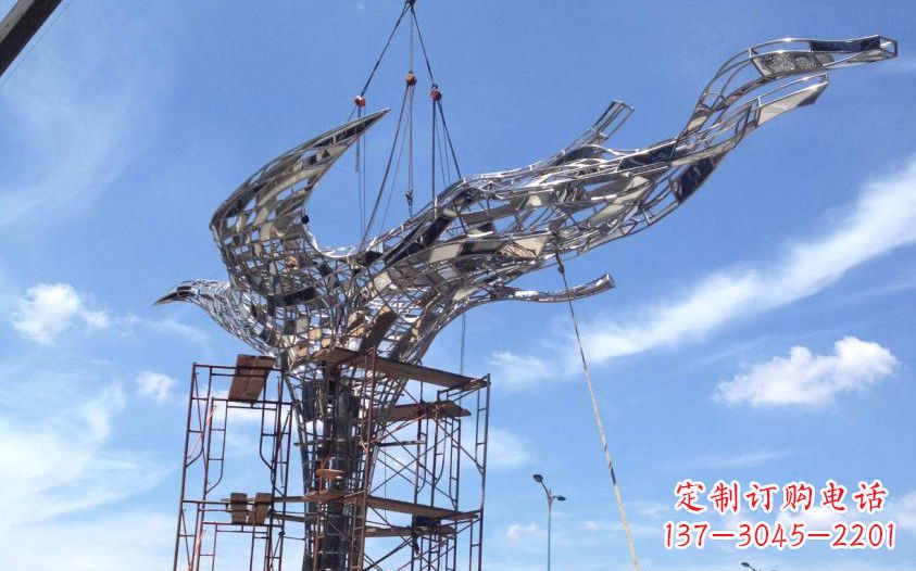 保定不锈钢镂空鸽子雕塑美丽的象征