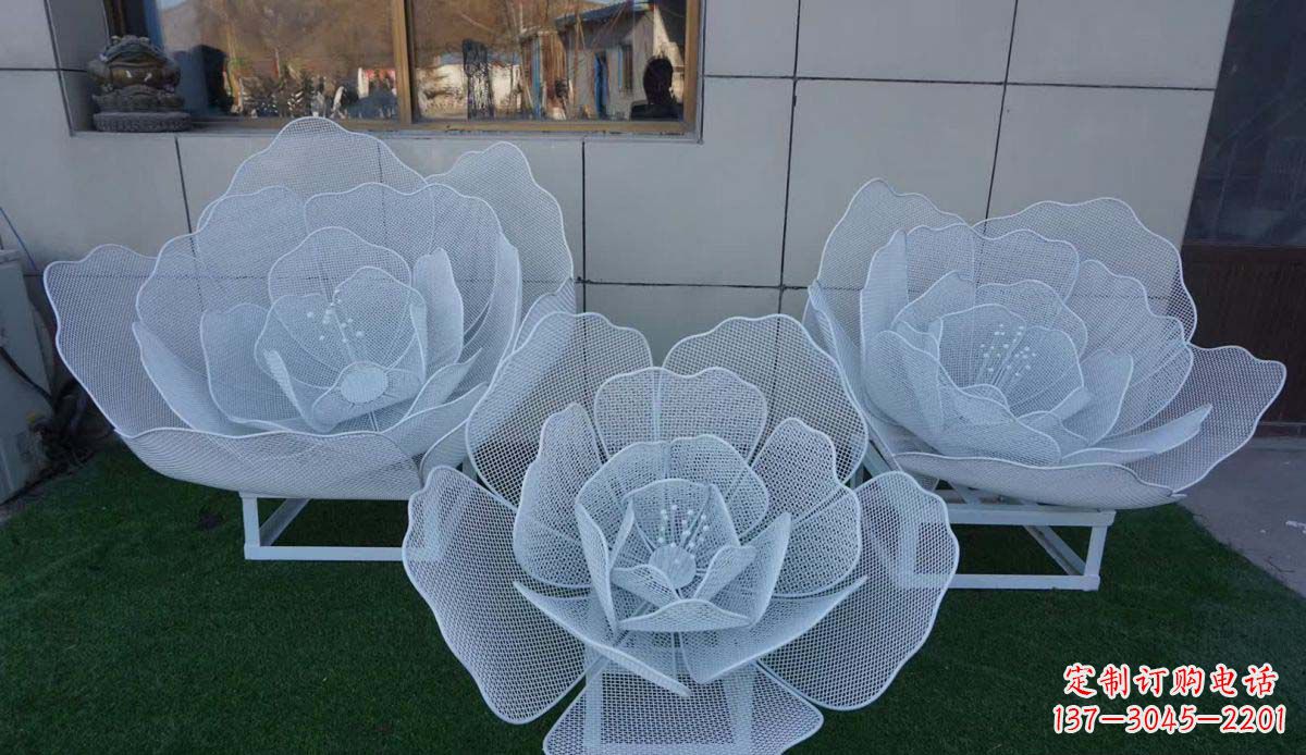 保定不锈钢荷花雕塑一种精美而经久不衰的艺术品