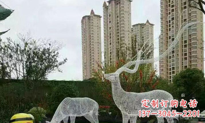 保定不锈钢镂空鹿雕塑精美纯粹的艺术之作