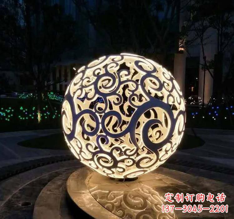 保定不锈钢镂空球喷泉雕塑2