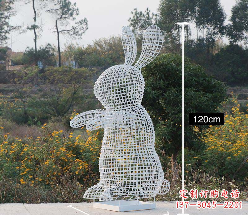 保定精致的不锈钢镂空兔子雕塑