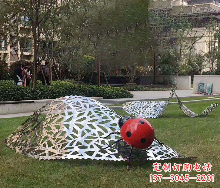 保定不锈钢瓢虫造型雕塑