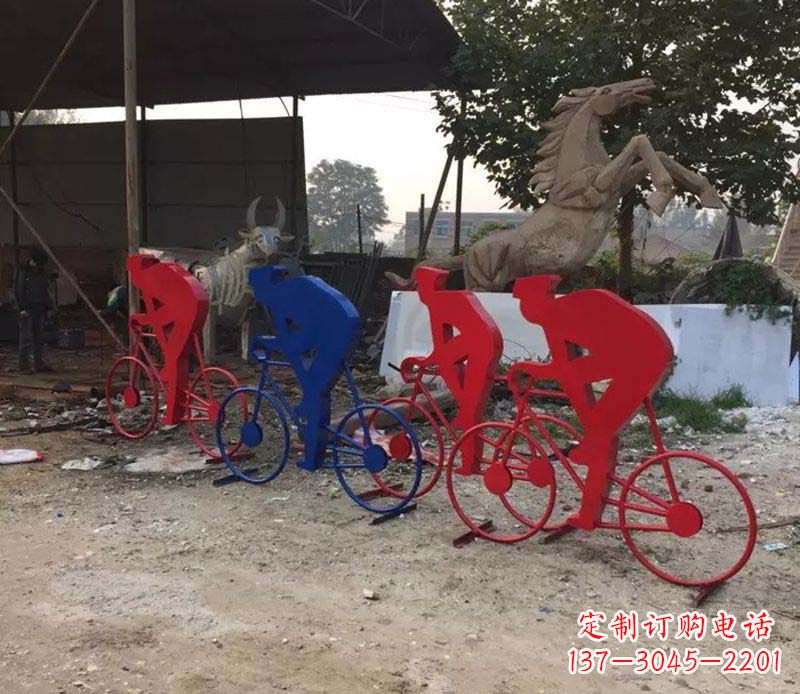 保定不锈钢骑自行车人物雕塑