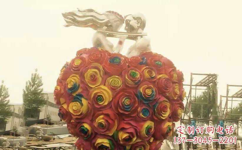 保定浪漫之美——不锈钢情侣结婚雕塑