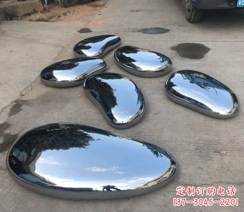 保定水滴雕塑——不锈钢的精美之作