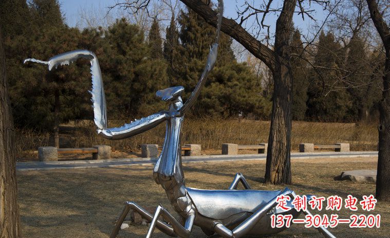 保定不锈钢螳螂园林景观雕塑创意缔造美景