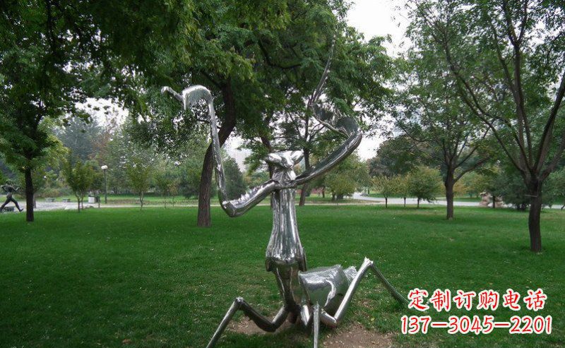 保定不锈钢螳螂古朴雅致的雕塑