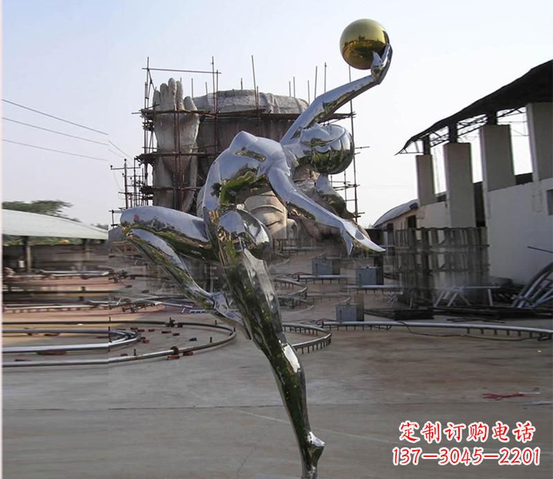 保定不锈钢跳舞美女抽象雕塑