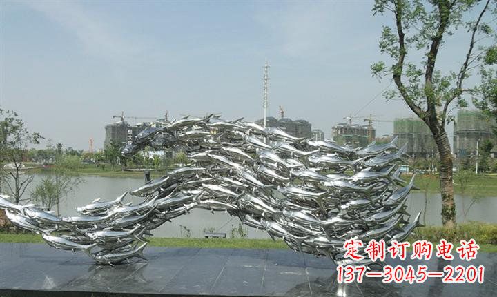 保定精美动物雕塑点缀不锈钢鱼群公园