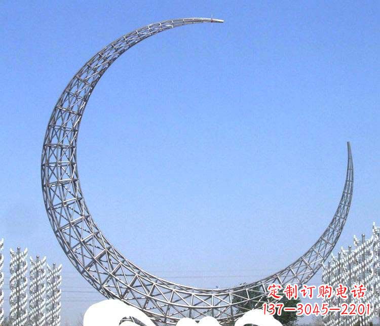 保定不锈钢月亮雕塑1