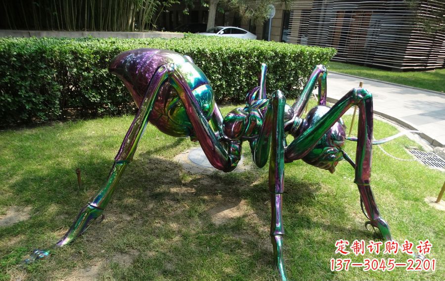 保定蜘蛛侠传递英雄激情的不锈钢雕塑