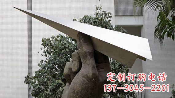 保定不锈钢纸飞机雕塑令人惊叹的艺术绝活