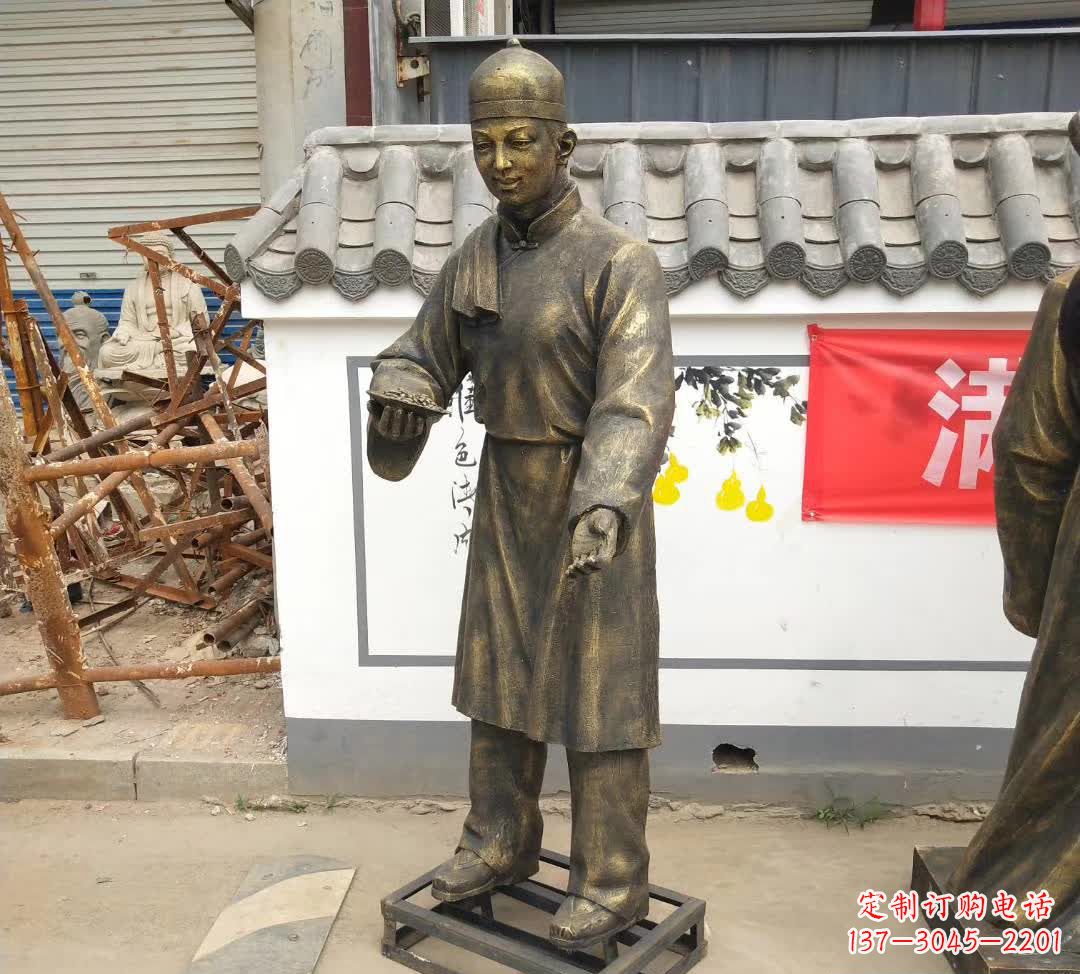 保定传承百年店小二铜雕