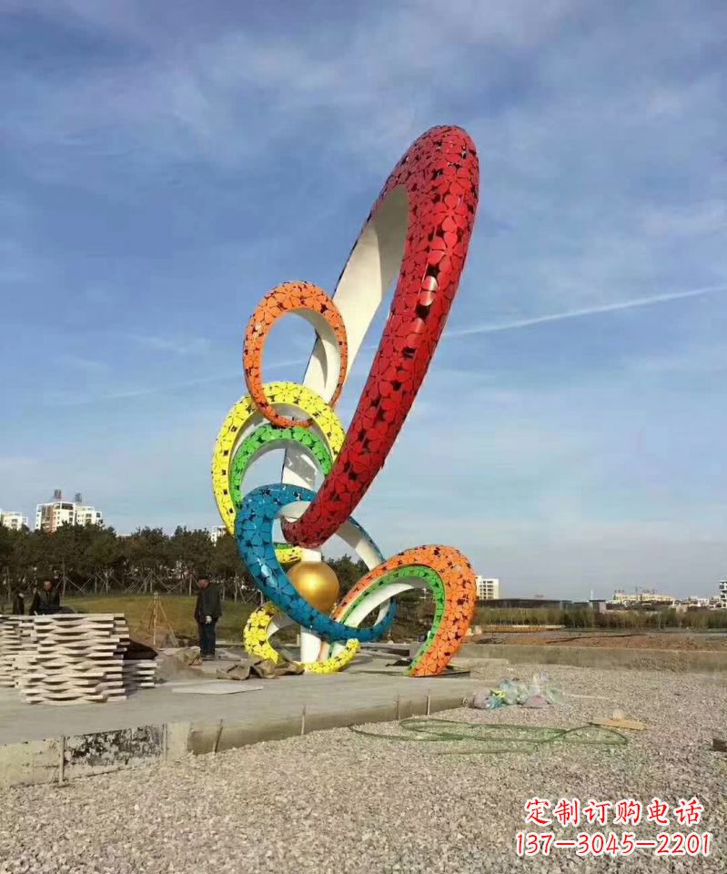 保定彩色不锈钢抽象圆环雕塑1