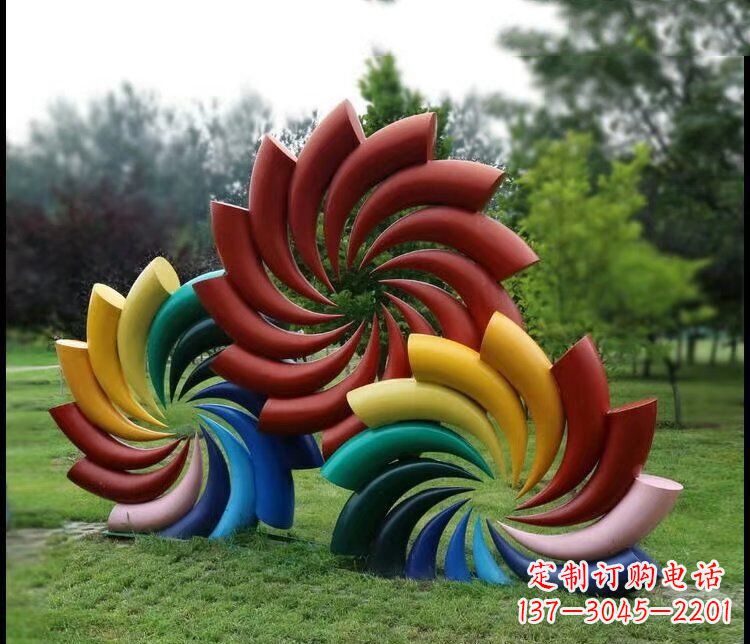 保定彩色不锈钢风车雕塑