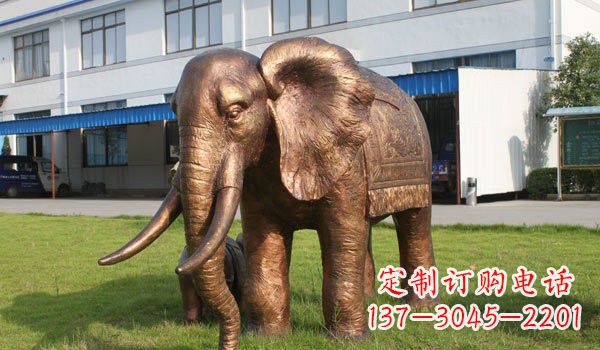 保定草地大象铜雕