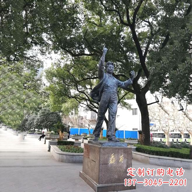 保定聂耳传奇一座铜雕的赞歌