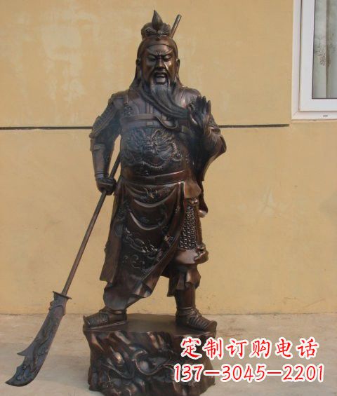 保定关公雕塑祝福人们的神灵