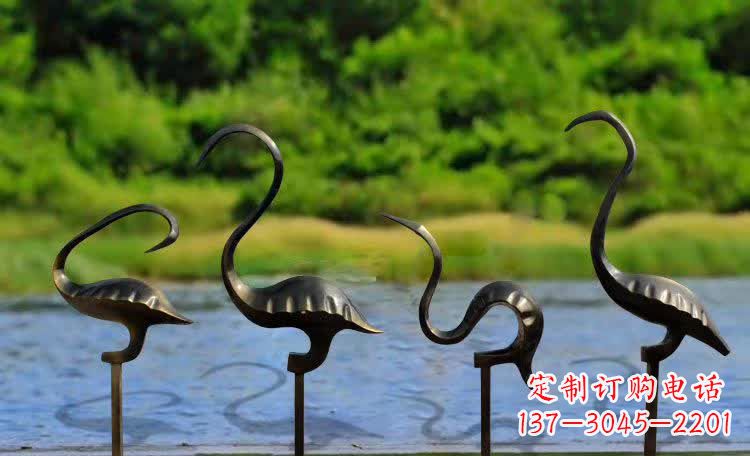 保定抽象几何仙鹤雕塑