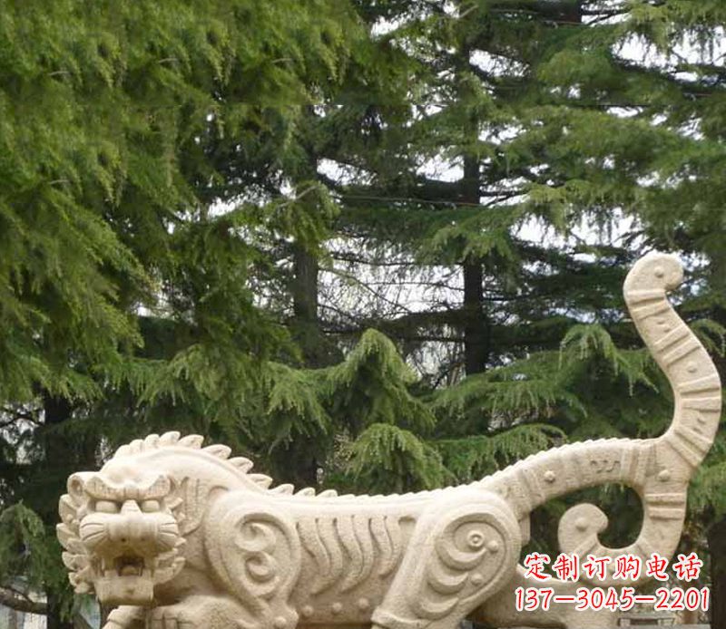 保定传神的老虎雕塑
