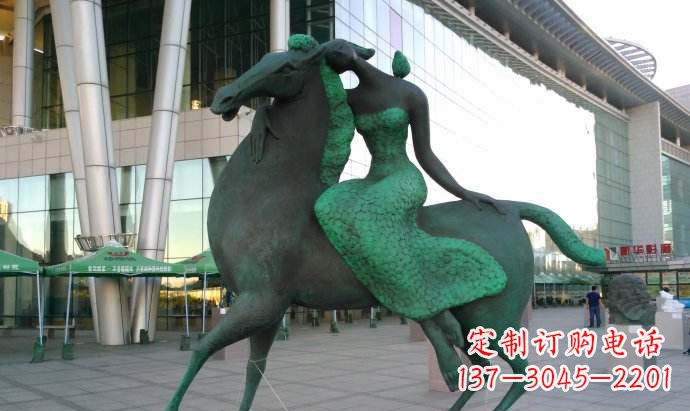 保定抽象骑马的女孩铜雕