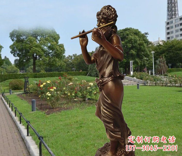 保定吹笛子的美女城市花园景观玻璃钢仿铜雕塑