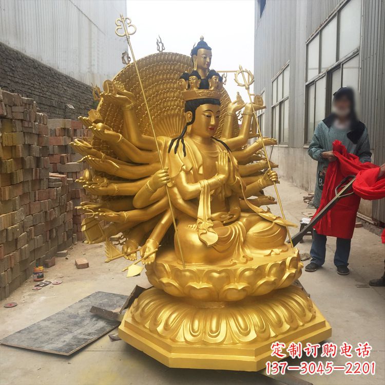 保定纯铜鎏金千手观音