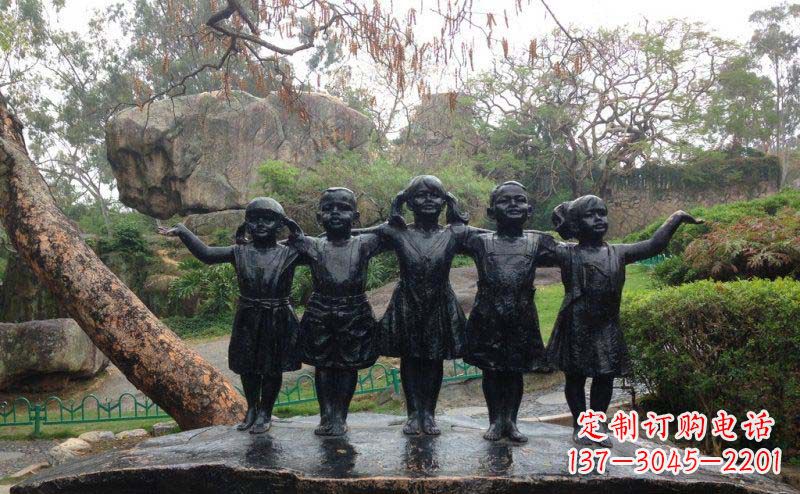 保定儿童雕塑传承着童真的美好