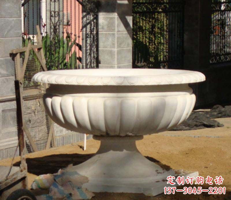 保定大理石花盆雕塑1