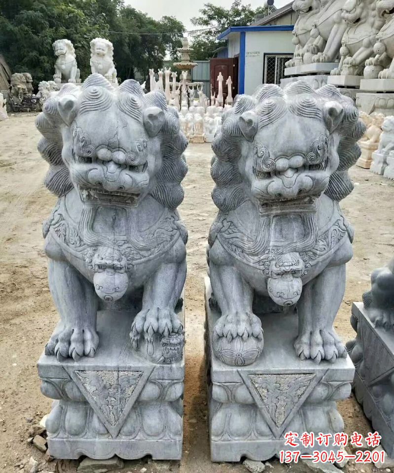 保定传统工艺精雕大理石狮子石雕塑