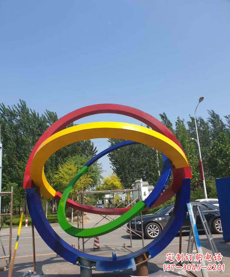保定大型不锈钢广场圆环景观雕塑