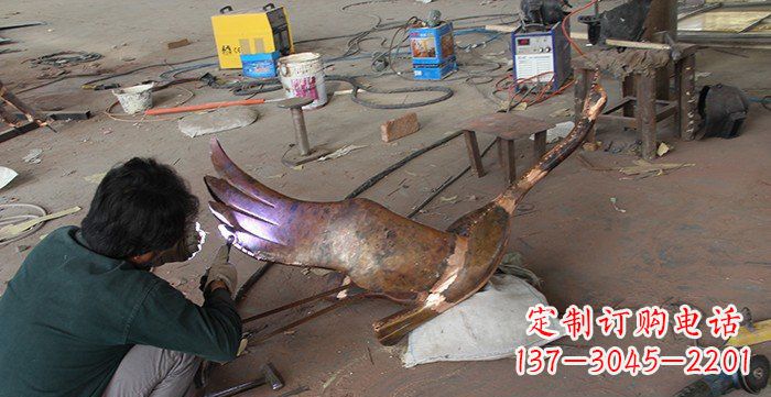 保定大雁公园动物铜雕