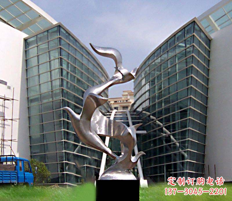 保定大雁城市不锈钢雕塑