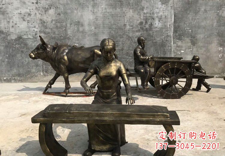 保定精美绝伦的古筝铜雕