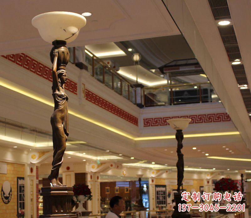 保定高端玻璃钢仿铜雕塑——女人雕塑