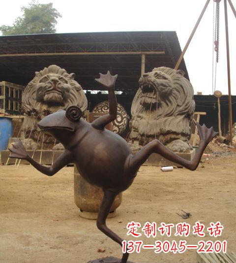 保定青蛙铜雕,精美而可爱