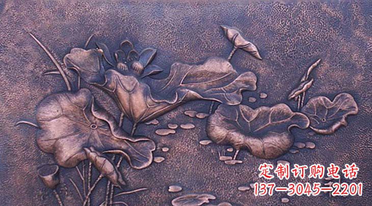 保定锻铜荷花浮雕