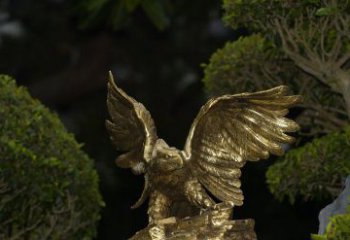 保定精美大鹏展翅老鹰铜雕