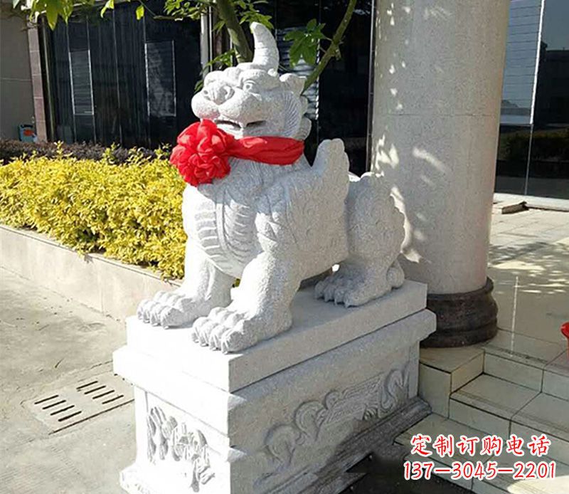 保定优雅的独角兽雕塑