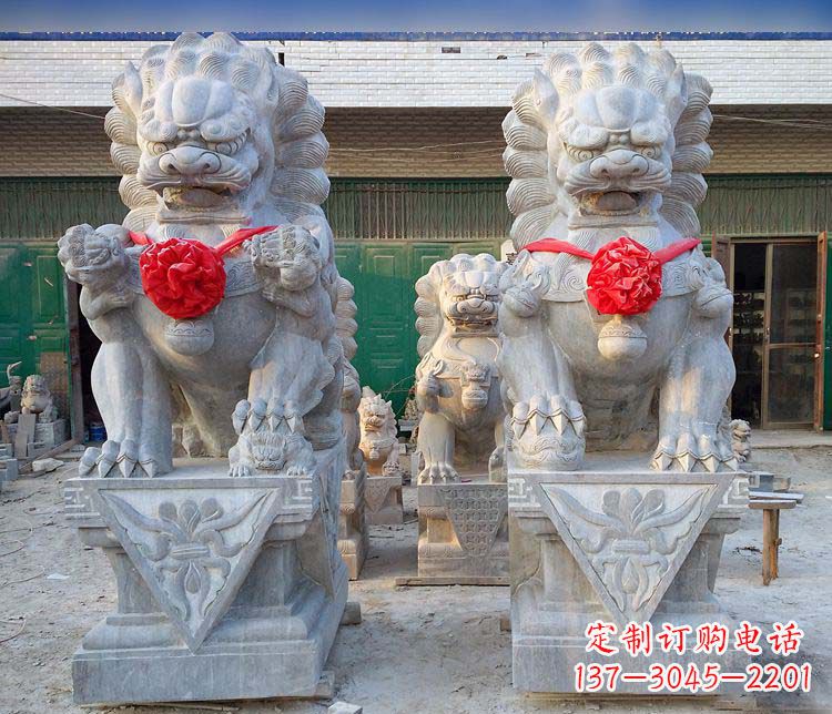 保定传统风格狮子石雕