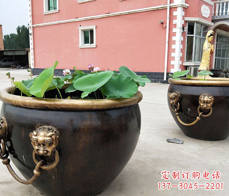 保定精美铜雕狮子头水缸