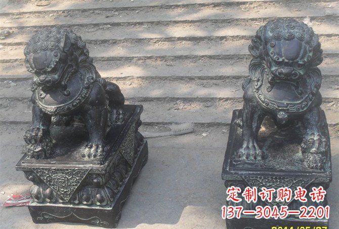 保定仿古铸铜狮子雕塑