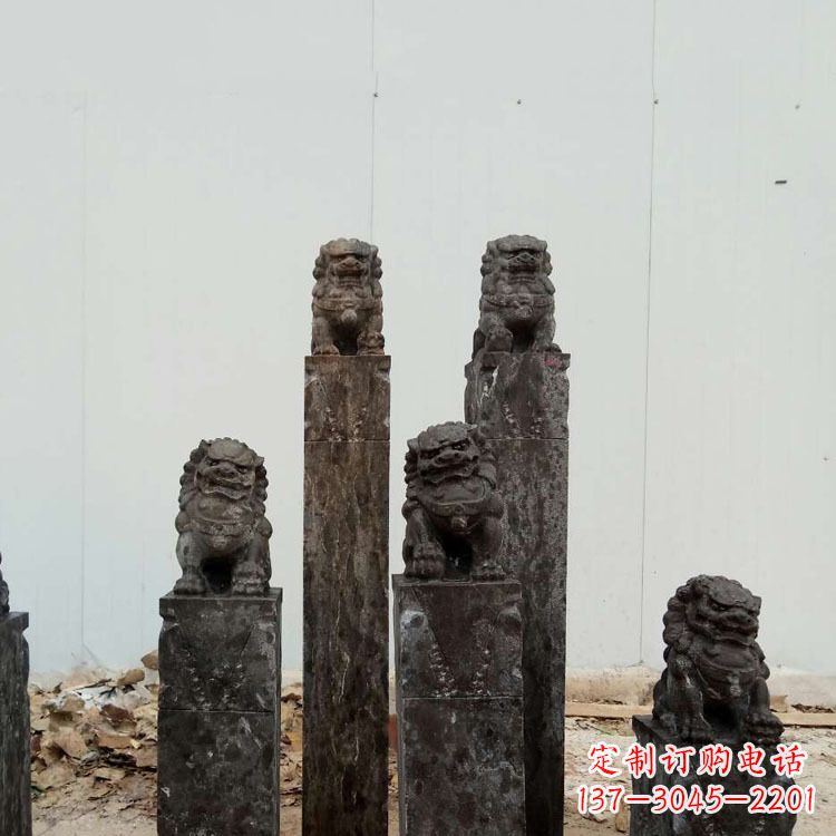 保定复古风格拴马桩雕塑