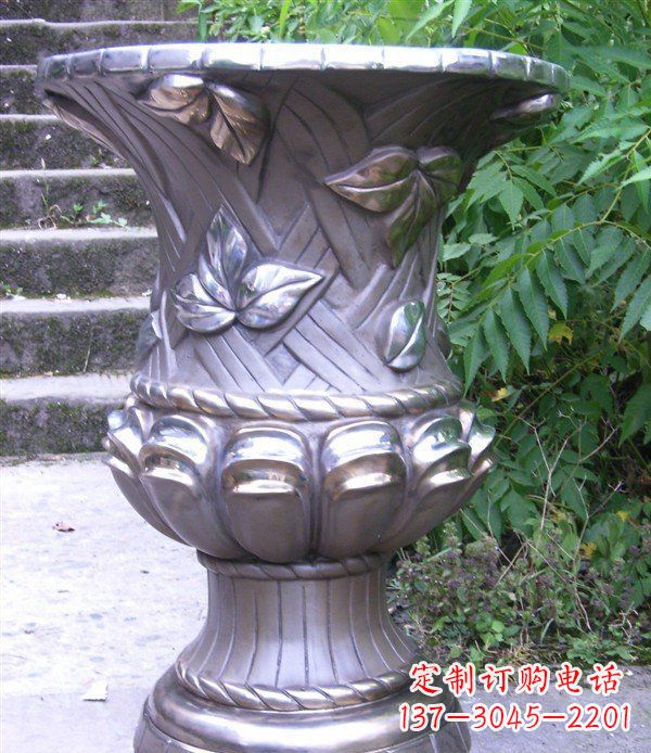 保定玻璃钢花盆雕塑