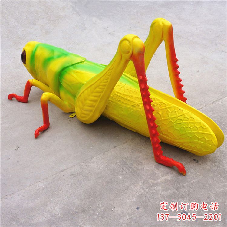 保定仿真蝗虫玻璃钢蚂蚱雕塑