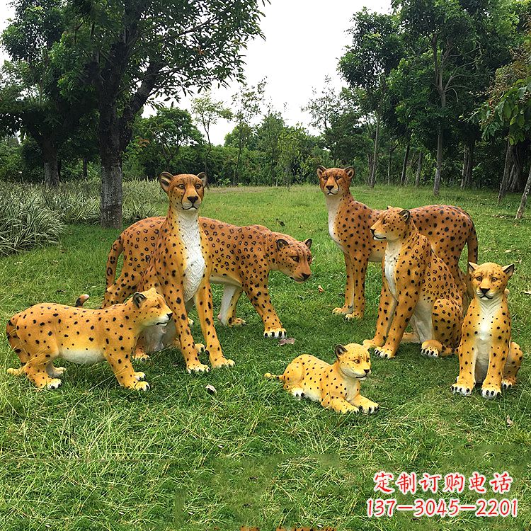 保定精美玻璃钢豹雕塑