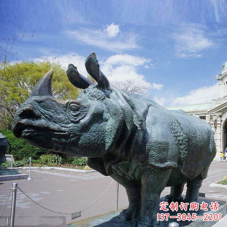 保定仿真犀牛铜雕-公园园林动物雕塑摆件