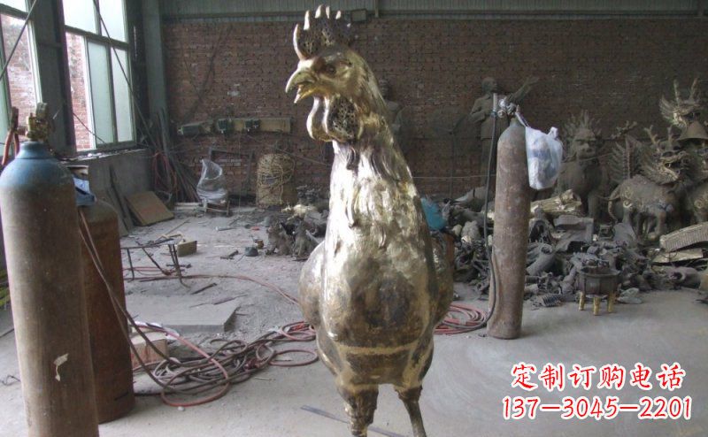 保定雕刻公鸡铜雕,铸就艺术之美