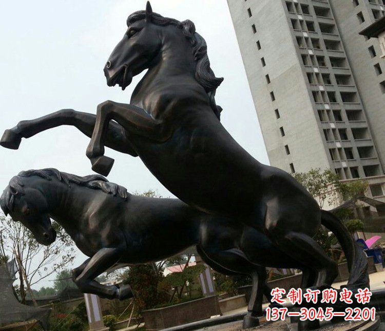 保定高雅实木动物雕塑